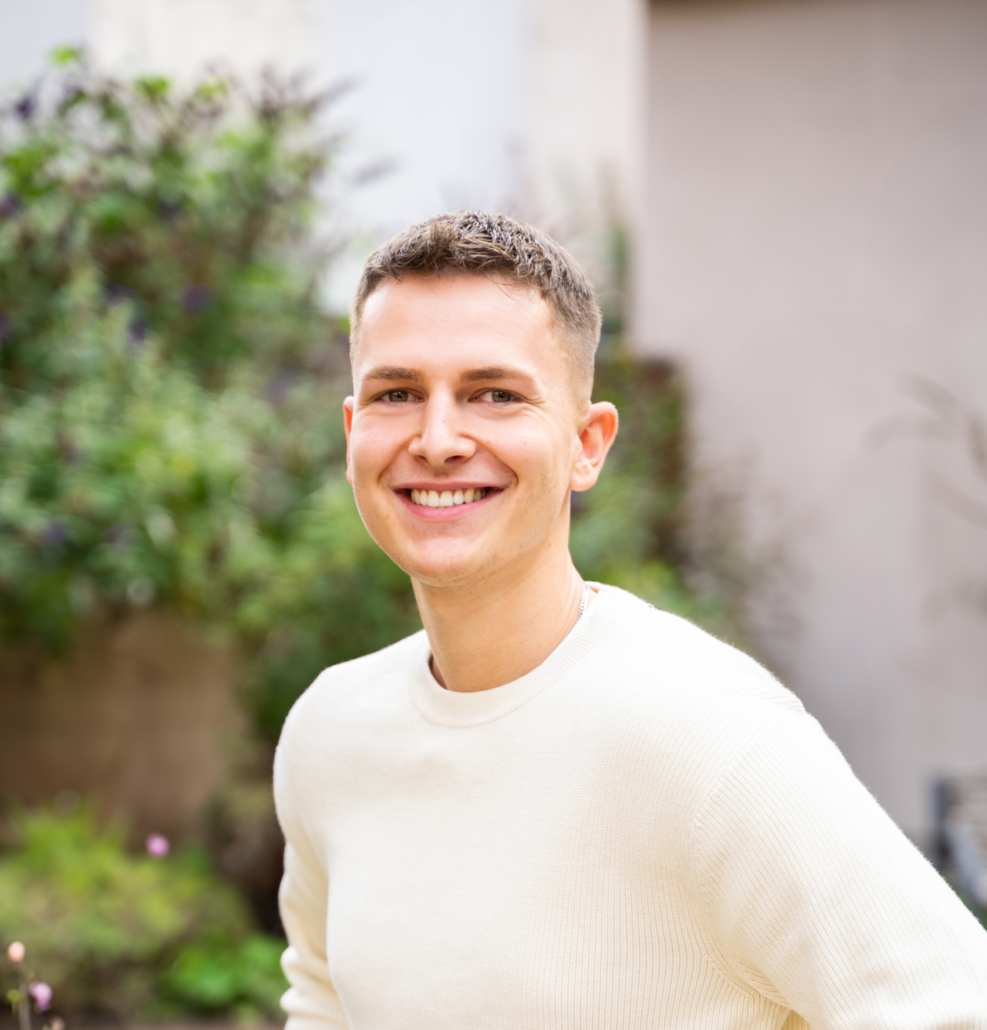 Sasha Behrens 